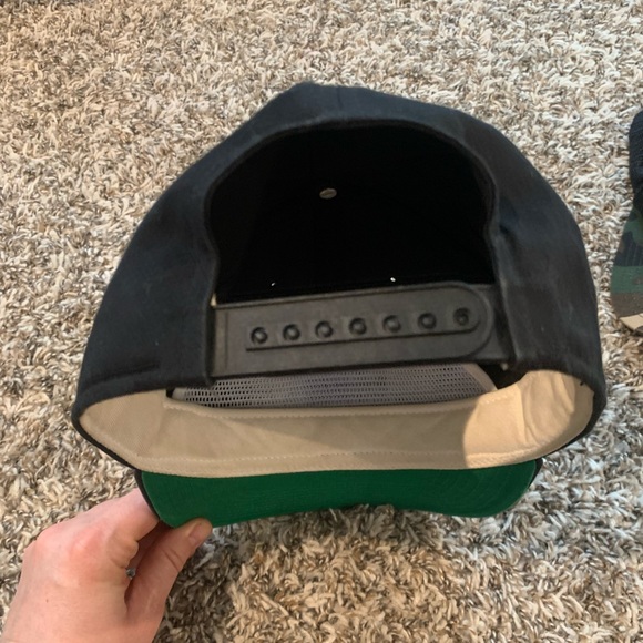 Razorbacks snap back hat - Picture 2 of 5